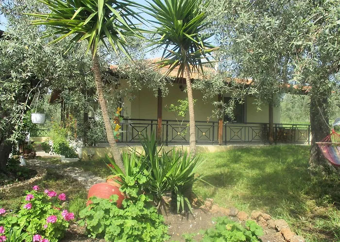 Elena's House Garden * Skála Kallirákhis