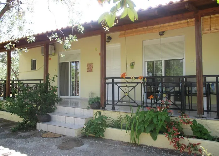 Tatil Evi Elena's House Garden Skála Kallirákhis