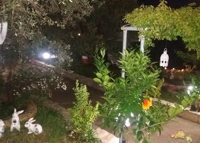 Tatil Evi Elena's House Garden Skála Kallirákhis